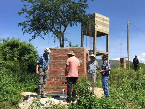 2018: Besichtigung der Pumpstation und des Wasserturms.